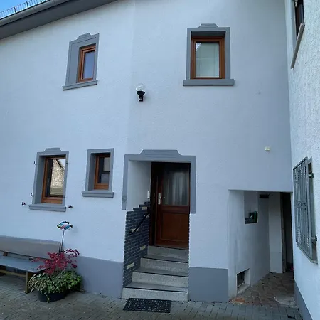 Haus Bella * Altendiez